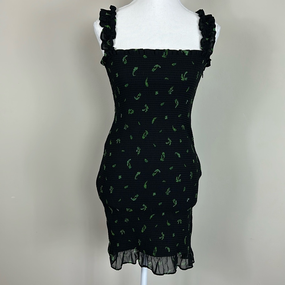 Wilfred Aritzia Luella Smocked Mini Dress Black Size Small - Picture 5 of 9
